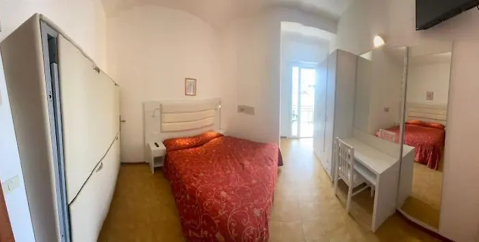 Silvaion Hotel Villamarina